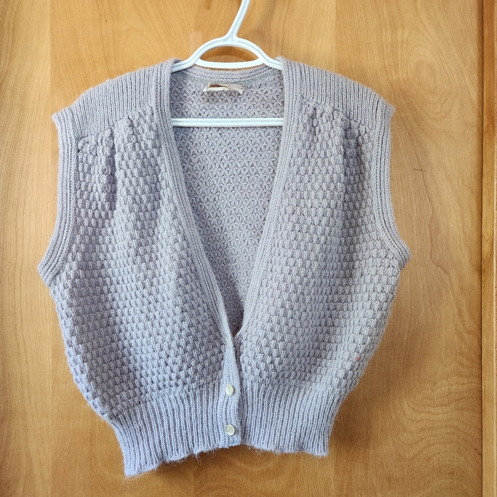 Mens vintage sears sweater vest size 42 (M-l)